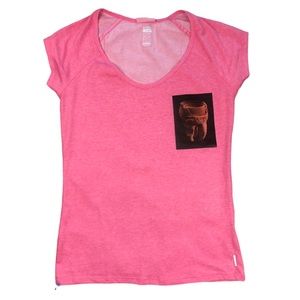 Women Pink t-shirt with design